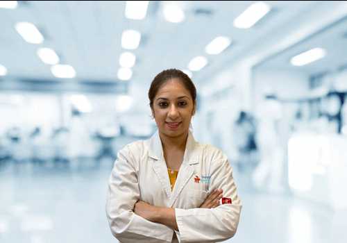 Dr. Nitika Kaur | Best Dental surgeon in Delhi | Manipal Hospitals