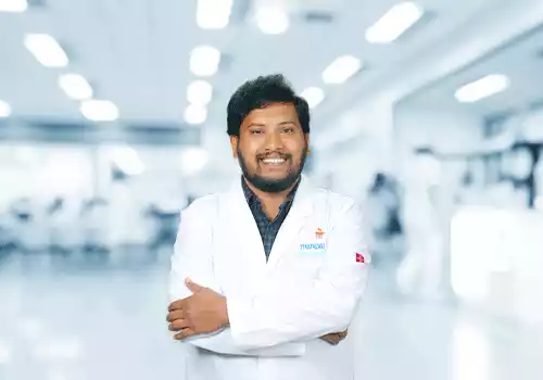 Dr.Praveen Kumar | Best Pediatric Neonatologist in Hebbal, Bangalore | Manipal Hospitals